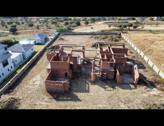 4 BEDROOM HOUSE FOR SALE IN BLUE HILLS EQUESTRIAN ESTATE